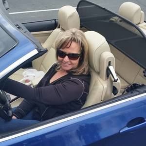 Meet your Posher, Vikki