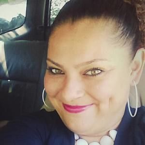 Meet your Posher, Antoinette