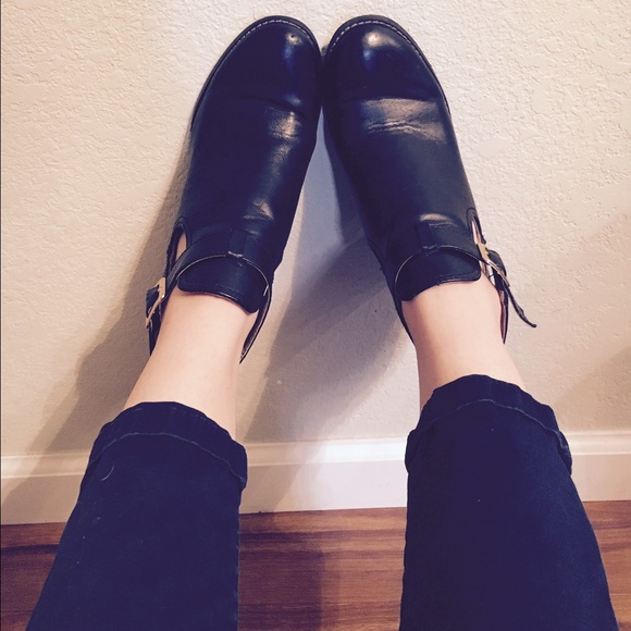MIA booties