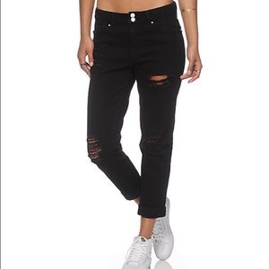Brand new Black "destroyed" boyfriend jeans