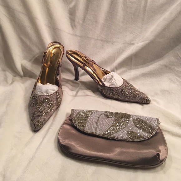 Amanda by Myers evening shoe