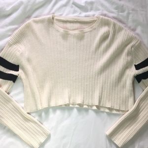Brandy Melville Cropped Sweater