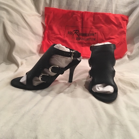 Black gladiator sandal