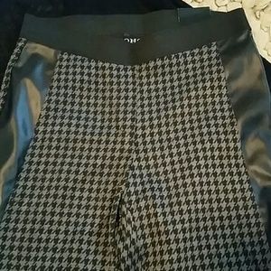 Soho Apparel LTD Houndstooth Leggings