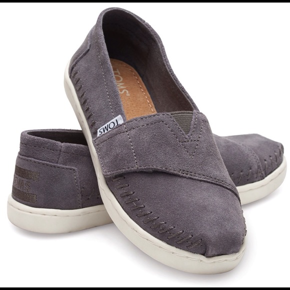 Tom's classic ash suede