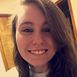 Meet your Posher, Ciara