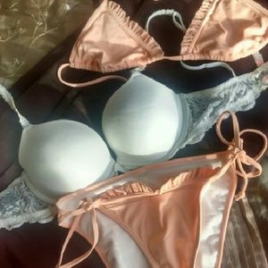 Victoria Secret bundle bra & bikini set