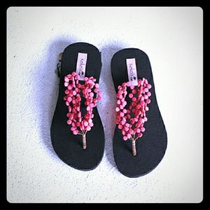 Keikei's Coconut Sandals