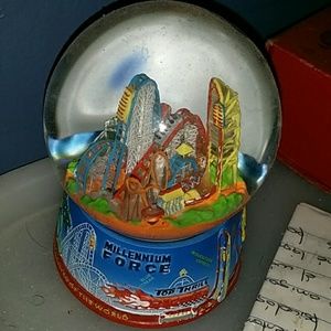 Meet your Posher, Lazaro