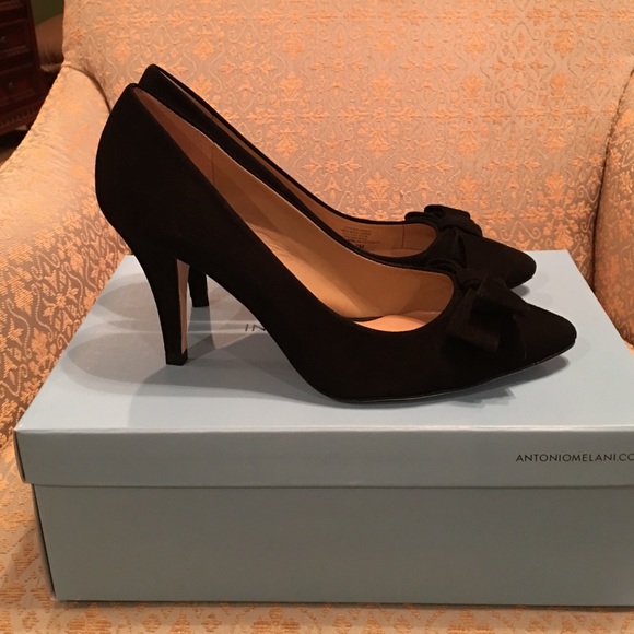 Antonio Melani Pumps