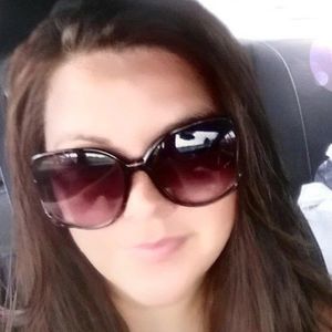 Meet your Posher, Coleen