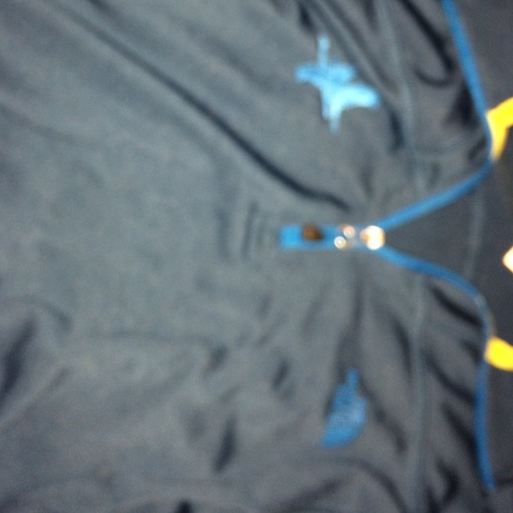 half zip - Picture 2 of 4