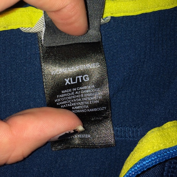 half zip - Picture 4 of 4