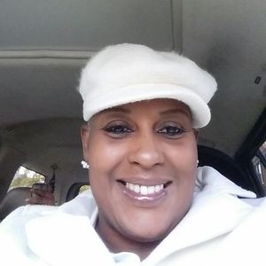 Meet your Posher, Carolyn