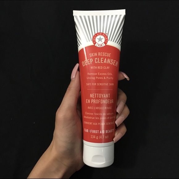 first aid deep cleanser