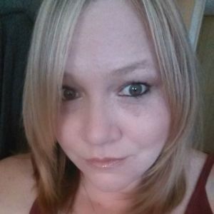 Meet your Posher, Jonelle