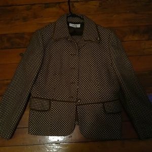 Skirt suit , Like new
