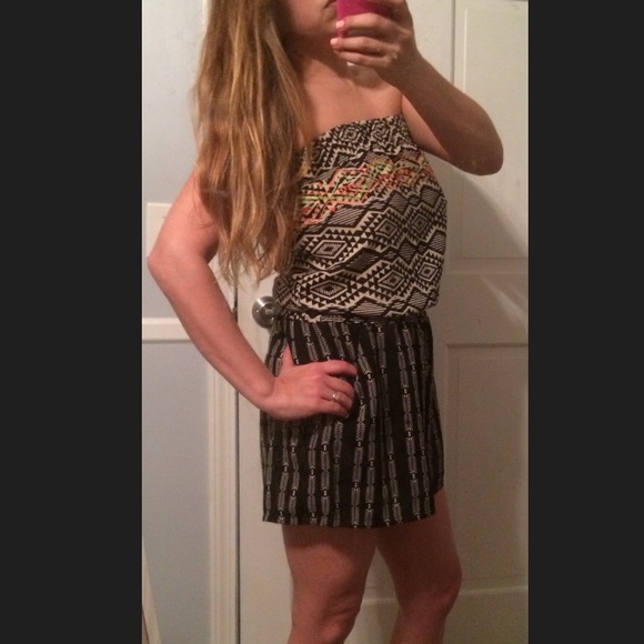 💟SOLD💟Strapless Aztec Sequin Romper💟