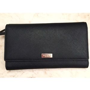 Kate Spade Newbury Lane Travel Wallet