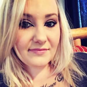 Meet your Posher, Jade