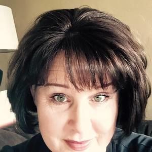 Meet your Posher, Shelly