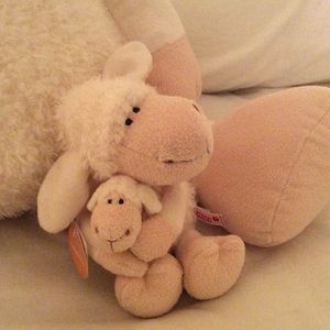 Meet your Posher, Celia