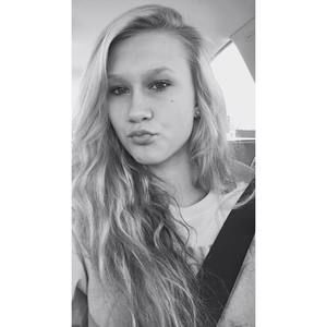 Meet your Posher, Katelynn