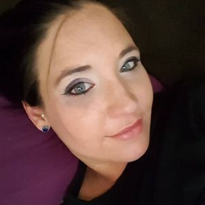 Meet your Posher, Lindsey