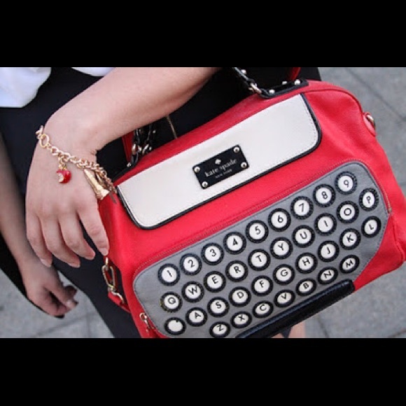 ISO Kate Spade All Typed Up Clyde Typewriter Purse