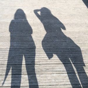 Meet your Posher, Caitlin