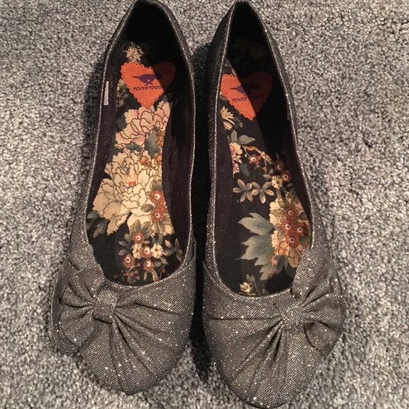 Silver flats
