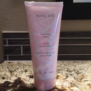 Mary Kay Hydrating Body Lotion!