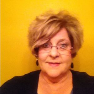 Meet your Posher, Annette