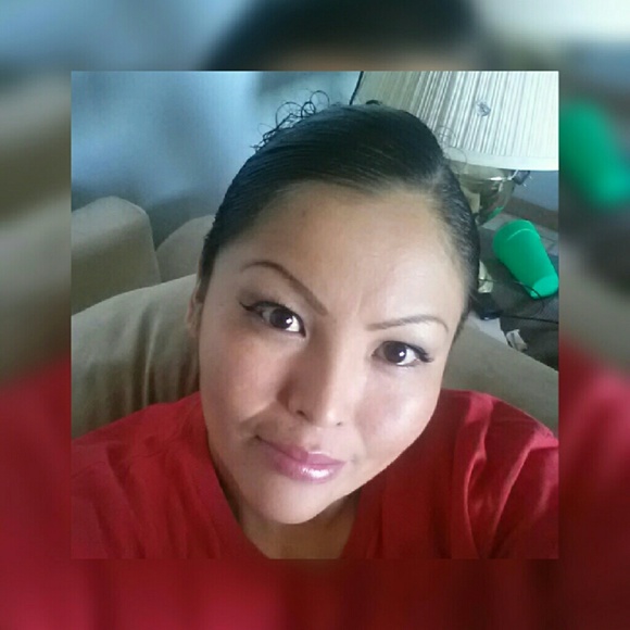 Meet your Posher, Kimberly - Picture 1 of 1