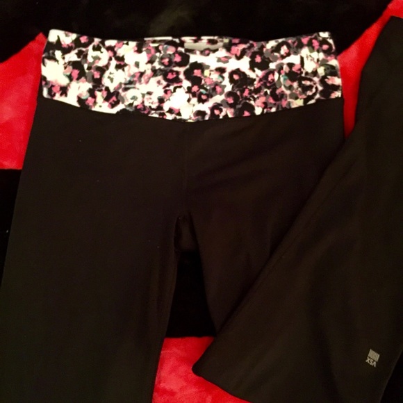 Victoria's Secret yoga pants