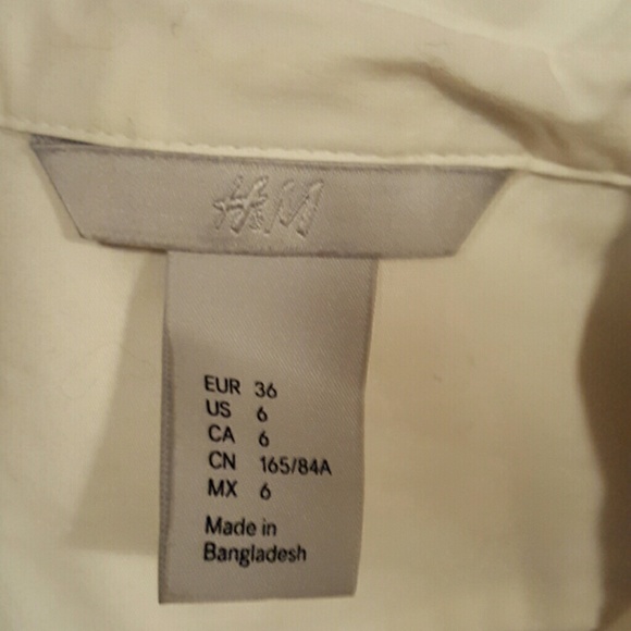H and M fitted button down - Picture 2 of 3