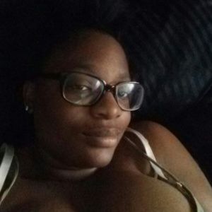 Meet your Posher, Latoya