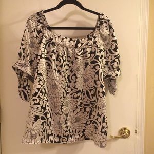 NY&C: Semi-Sheer floral printed blouse