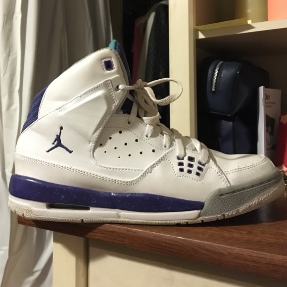 Grape Jordan's sc1's