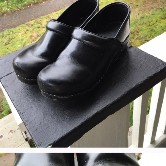 Dansko Working Shoes - Picture 2 of 4