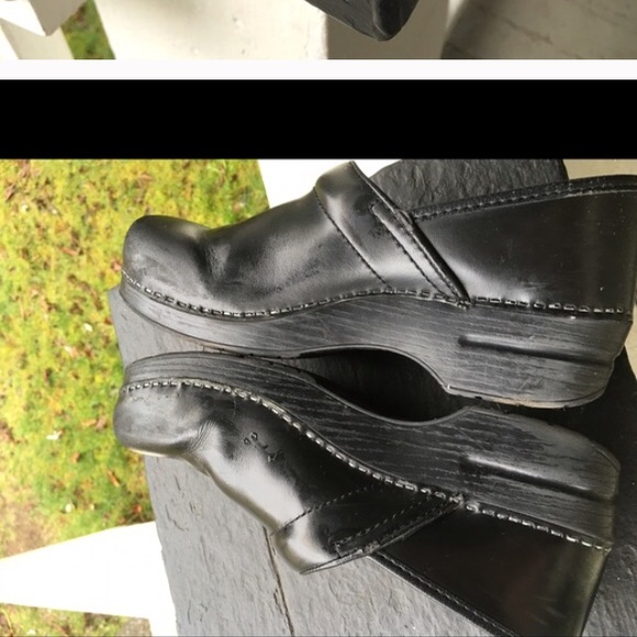 Dansko Working Shoes - Picture 3 of 4