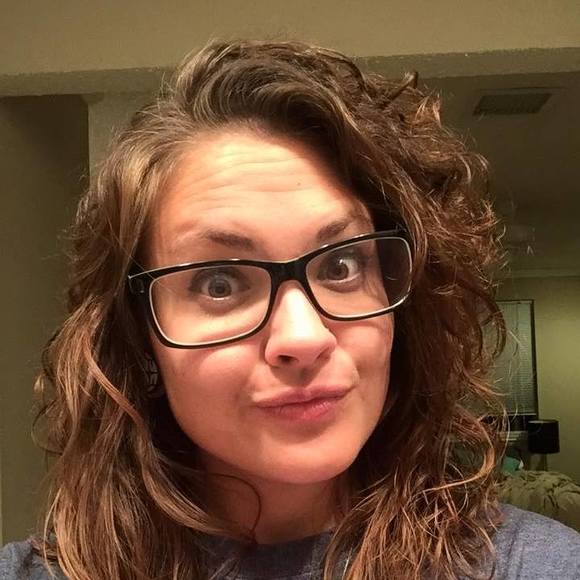 Meet your Posher, Michelle - Picture 1 of 1