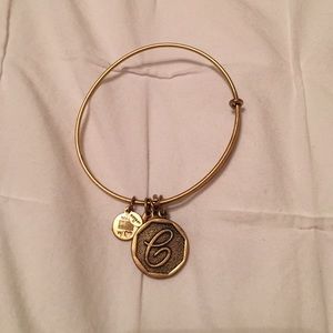 "C" charm bracelet