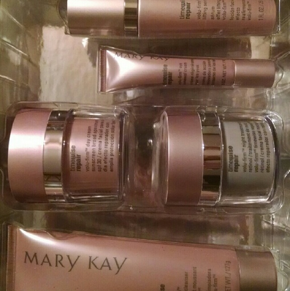 MaryKay Timewise Repair Kit (day/night)