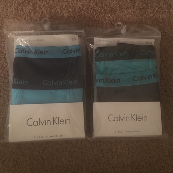 2 boys' boxer briefs