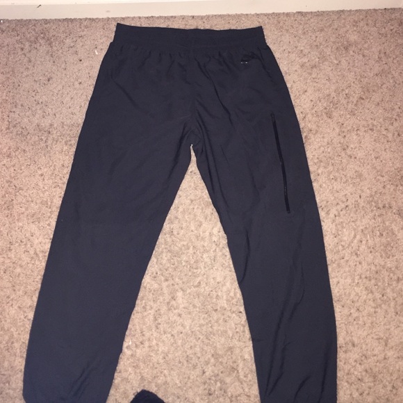 Nike Joggers - Picture 1 of 1