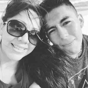 Meet your Posher, Ana