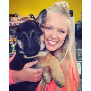 Meet your Posher, Ashli