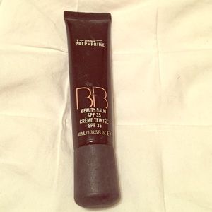 BB SPF 35 "light plus"