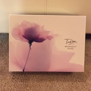 Lancôme Tréson midnight rose parfume gift set! NWT